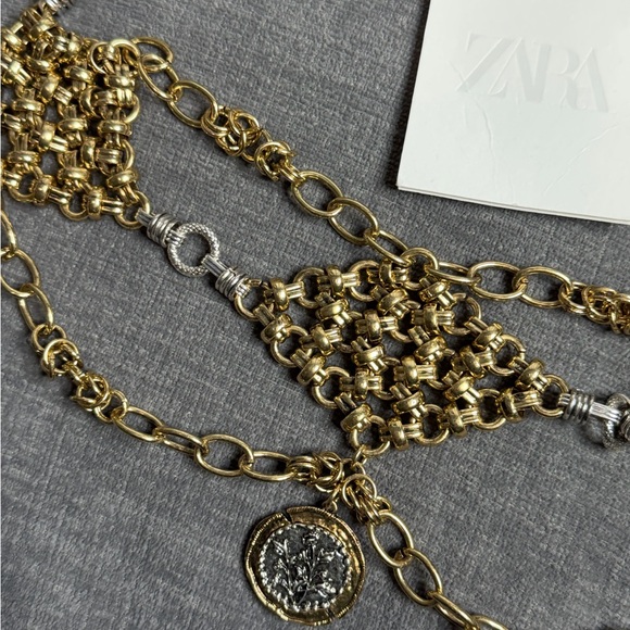 NWT Zara Woman Accessories RHOMBUS MEDALLION METAL BELT Size 32